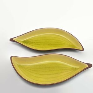 2 Torre & Tagus Green & Brown Petal Shaped Dishes